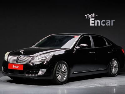 2013 Hyundai Equus