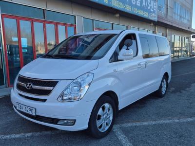 2015 Hyundai Starex