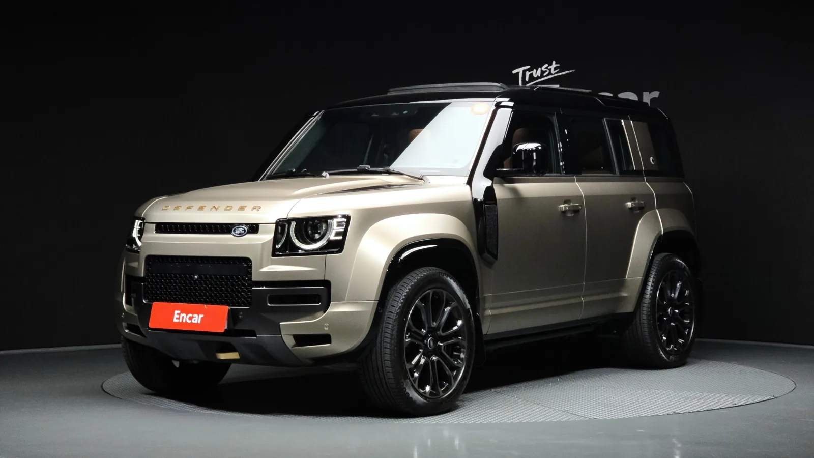 2025 Land Rover Defender