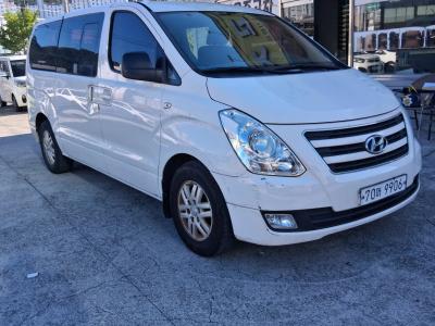 2017 Hyundai Starex