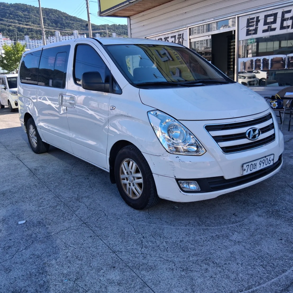 2017 Hyundai Starex