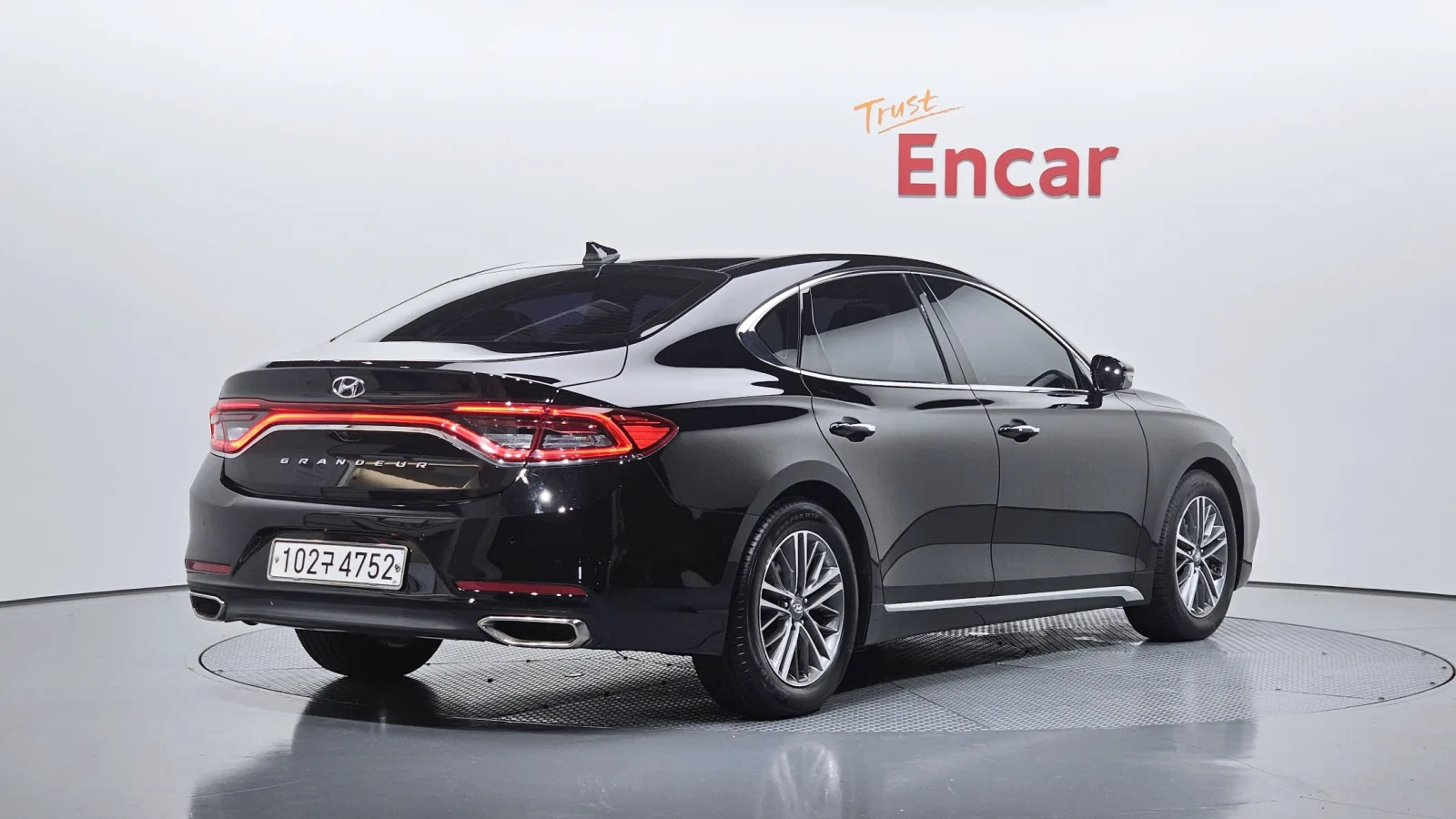 2017 Hyundai Grandeur
