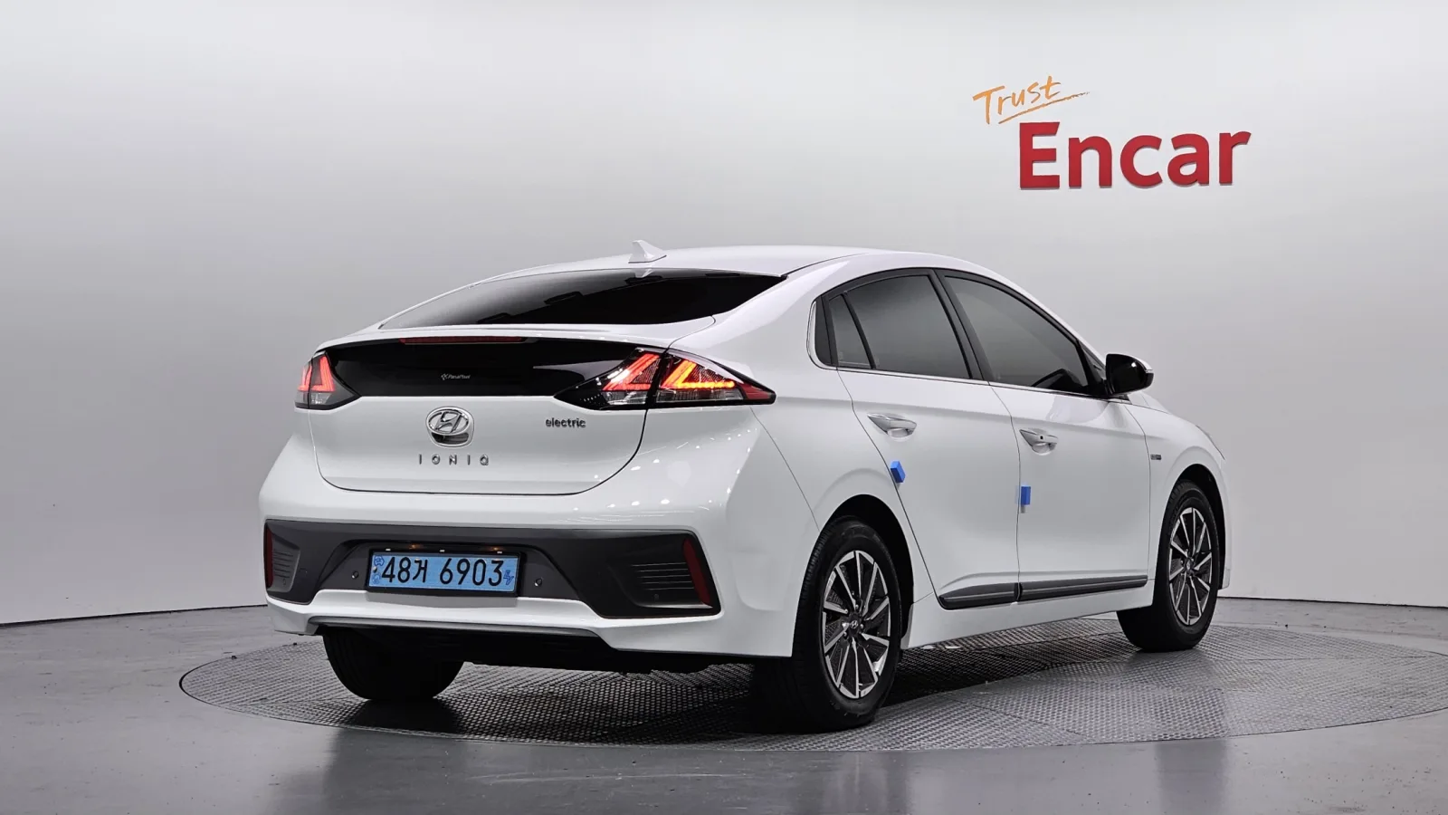 2020 Hyundai Ioniq