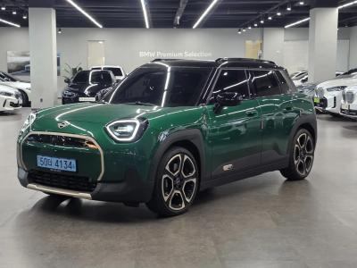 2025 MINI Aceman