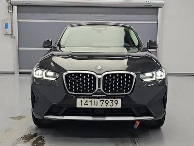 2023 BMW X4