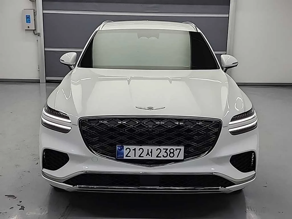 2025 Genesis GV70