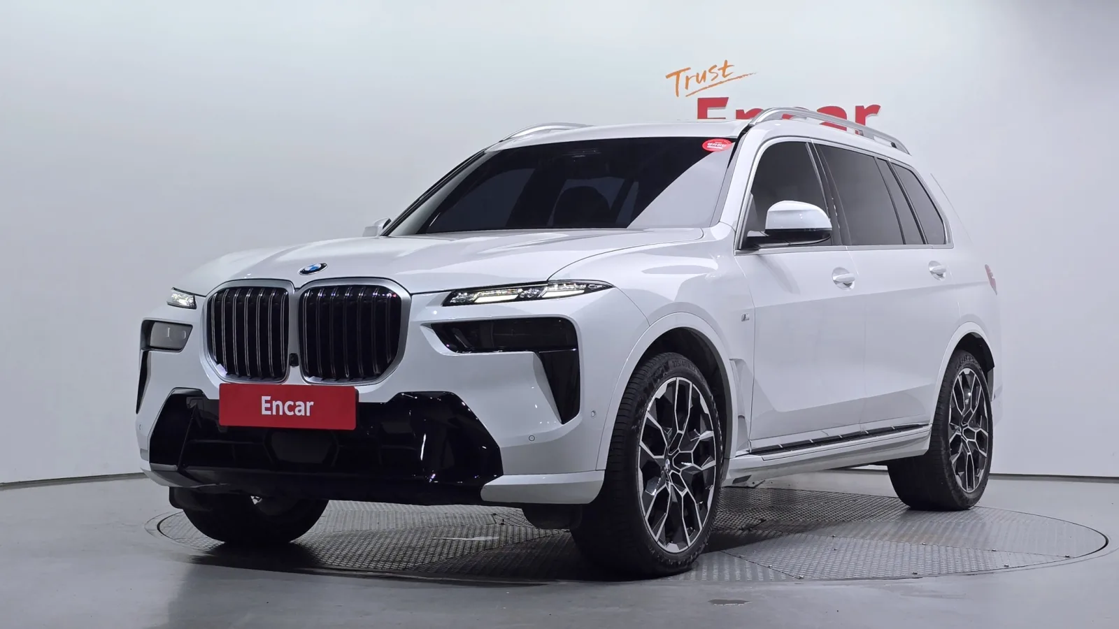 2025 BMW X7