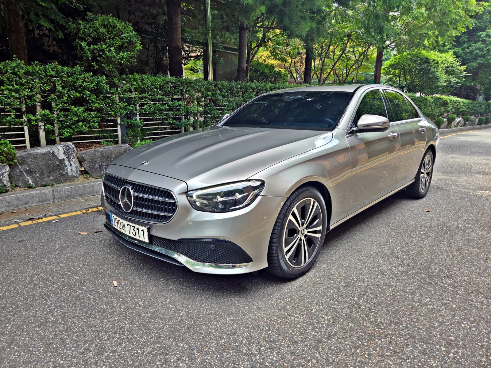 2021 Mercedes-Benz E-Class