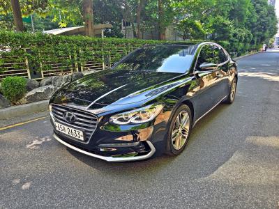 2018 Hyundai Grandeur