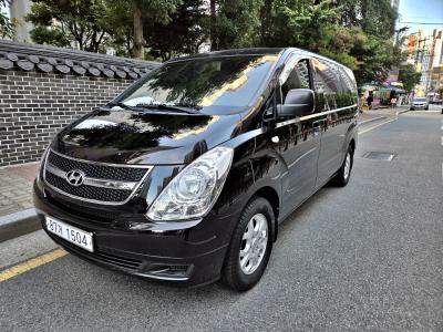 2016 Hyundai Starex