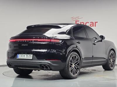 2024 Porsche Cayenne