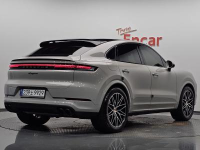 2024 Porsche Cayenne