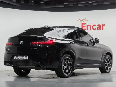 2024 BMW X4