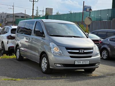 2015 Hyundai Starex