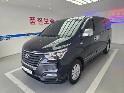 2020 Hyundai Starex