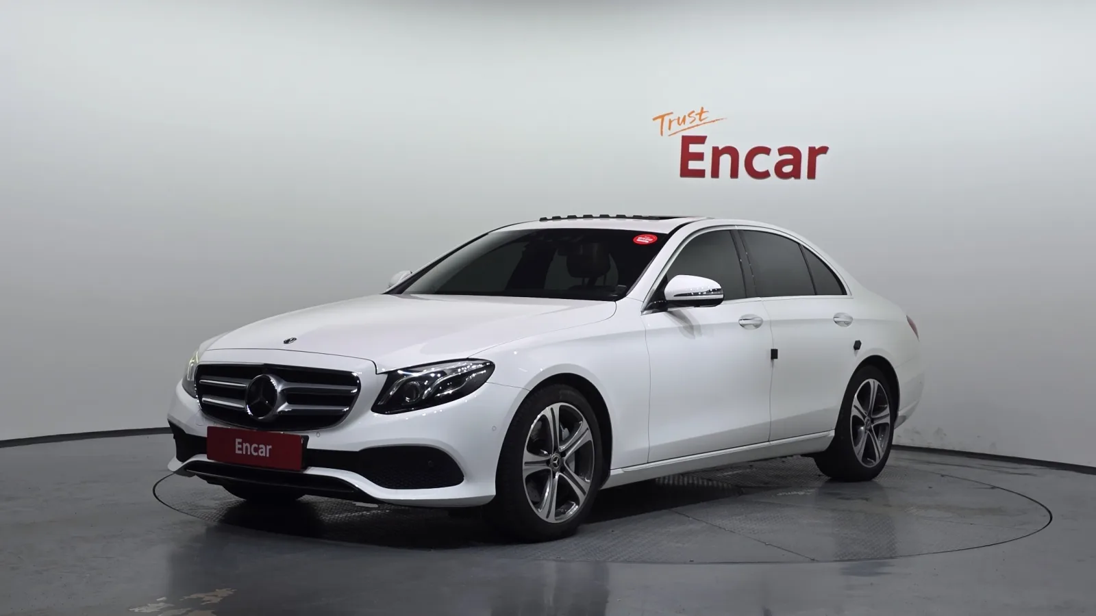 2017 Mercedes-Benz E-Class