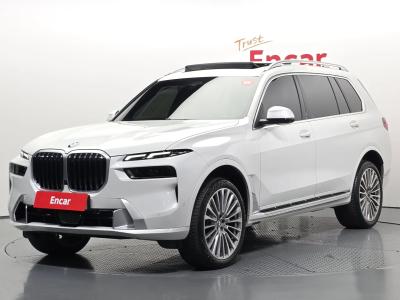 2024 BMW X7