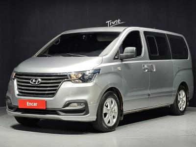 2019 Hyundai Starex