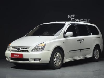 2009 Kia Carnival