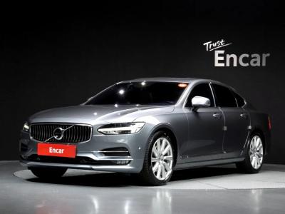 2018 Volvo S90