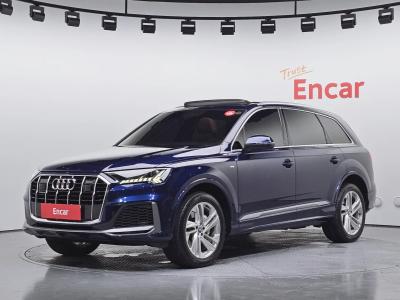 2021 Audi Q7
