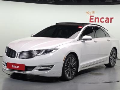 2016 Lincoln MKZ