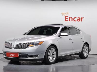 2014 Lincoln MKS