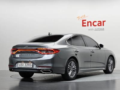 2018 Hyundai Grandeur