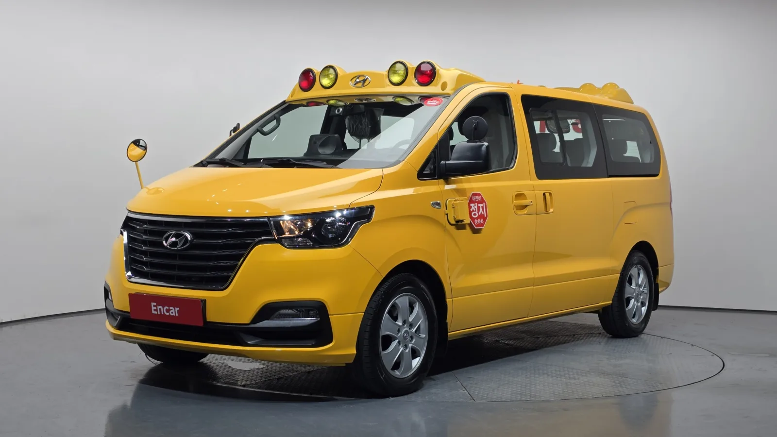 2019 Hyundai Starex
