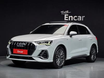 2022 Audi Q3