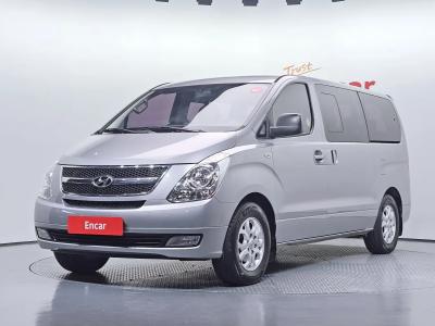 2016 Hyundai Starex