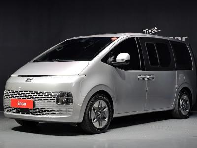 2024 Hyundai Staria