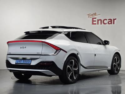 2023 Kia EV6