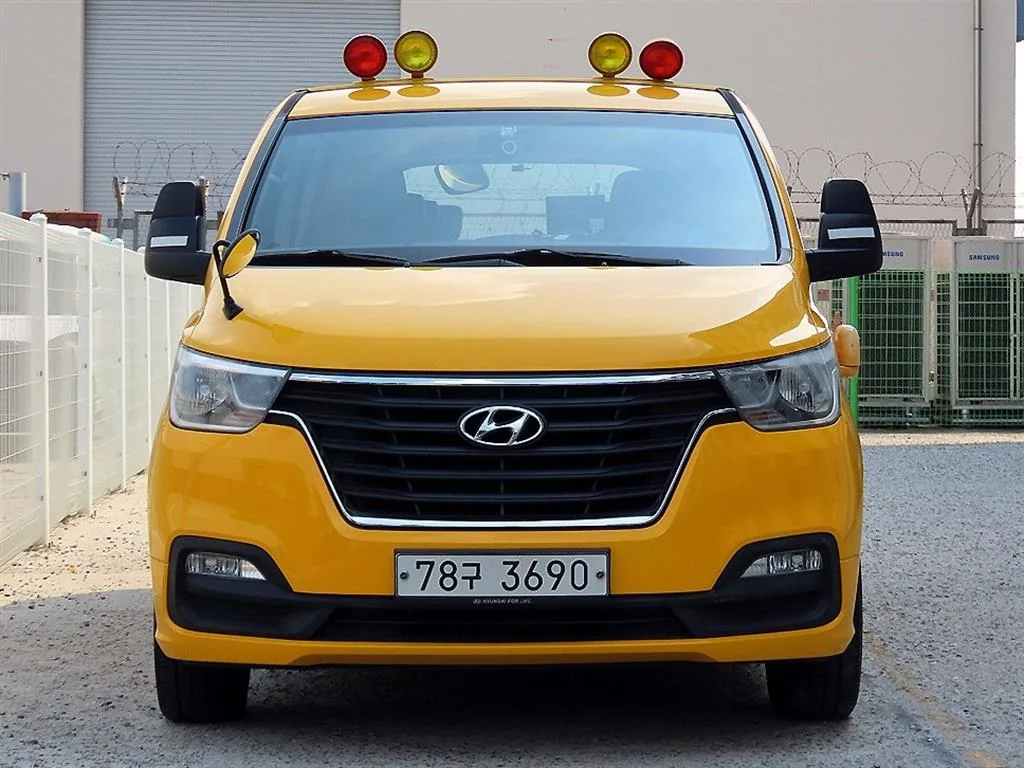 2019 Hyundai Starex
