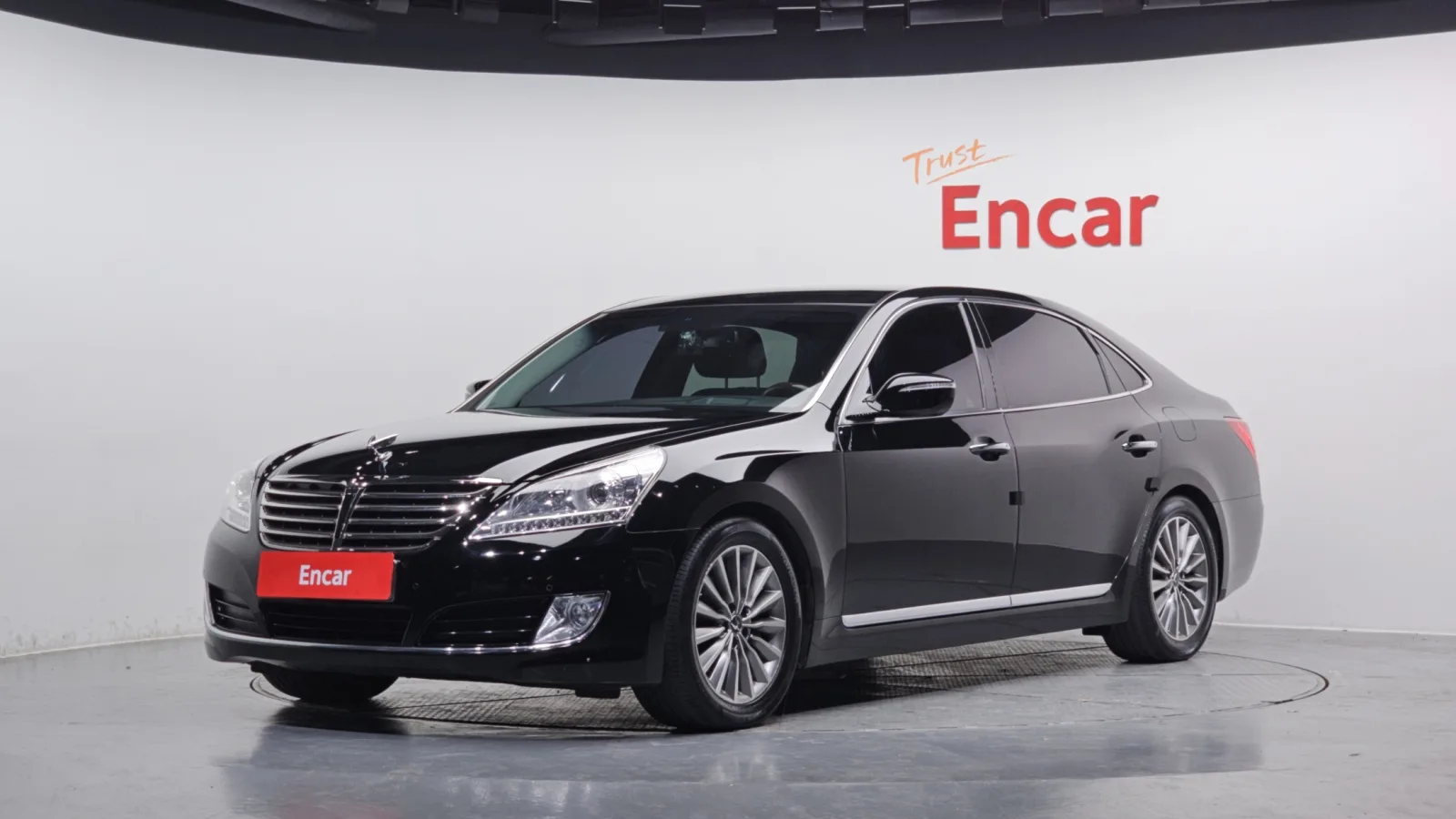 2013 Hyundai Equus