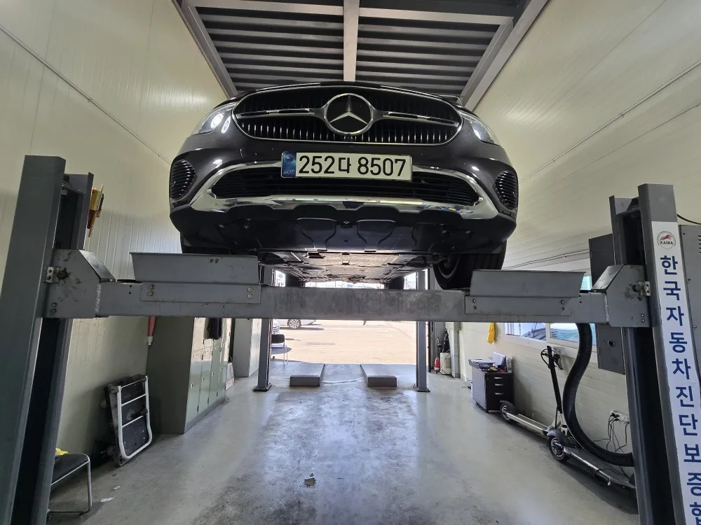 2026 Mercedes-Benz GLC-Class