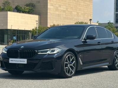 2022 BMW 5-Series