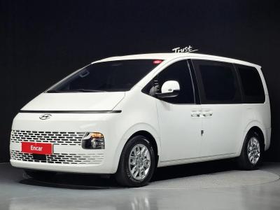 2022 Hyundai Staria