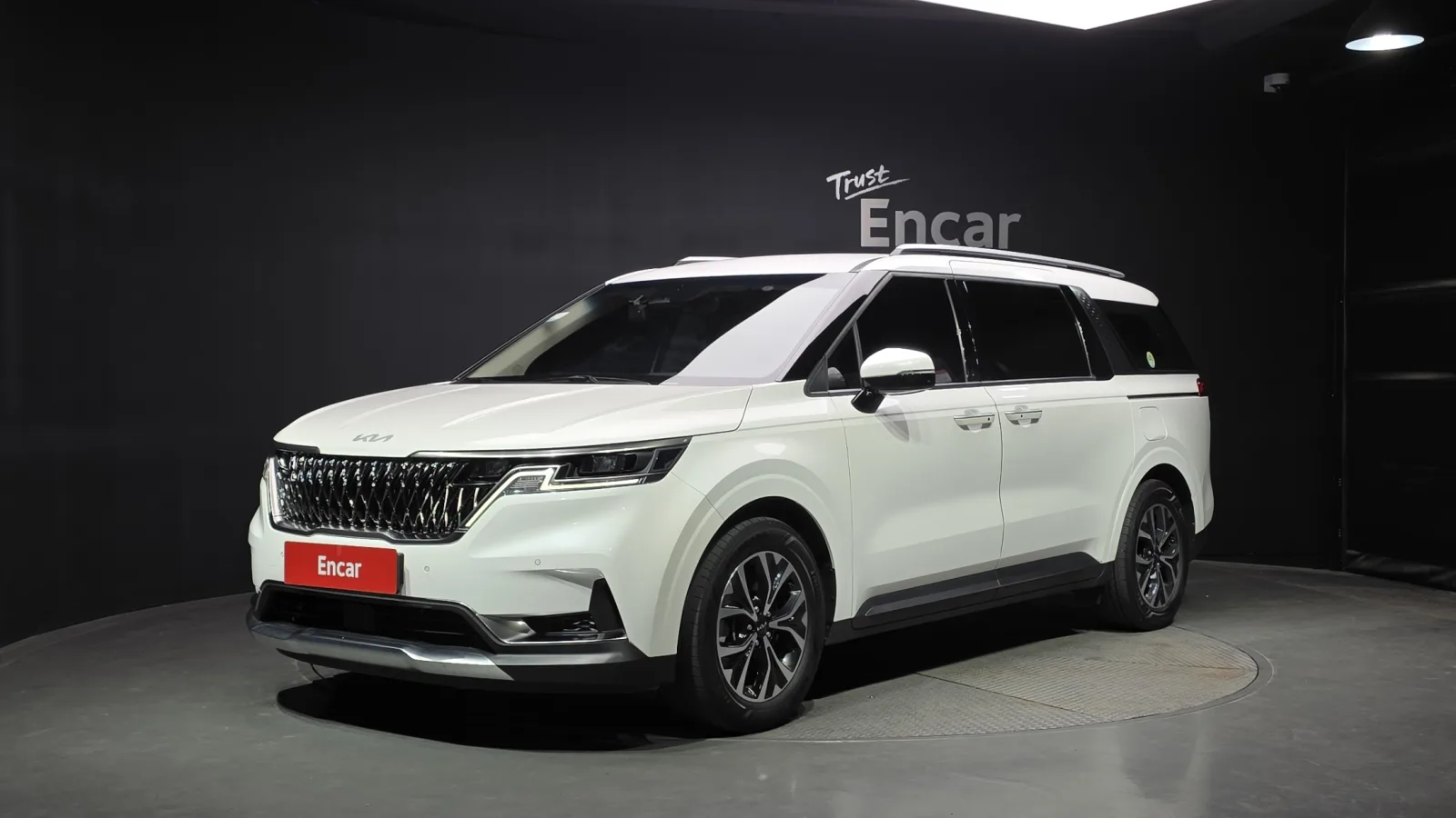 2023 Kia Carnival