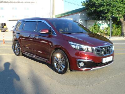 2017 Kia Carnival