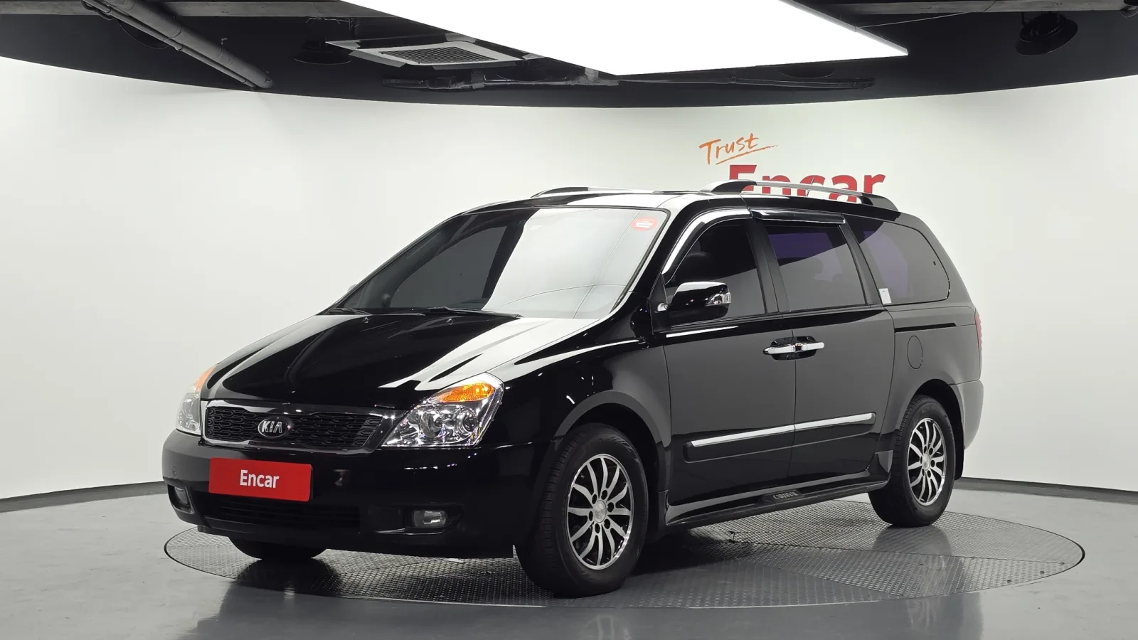 2013 Kia Carnival