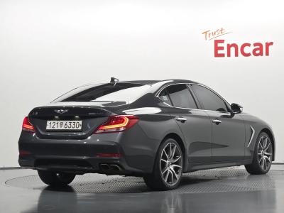 2020 Genesis G70