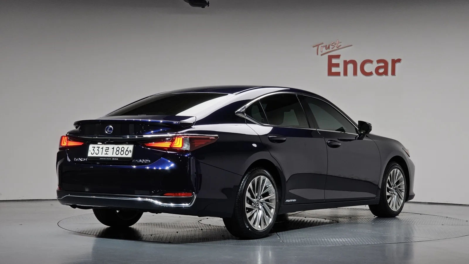 2022 Lexus ES