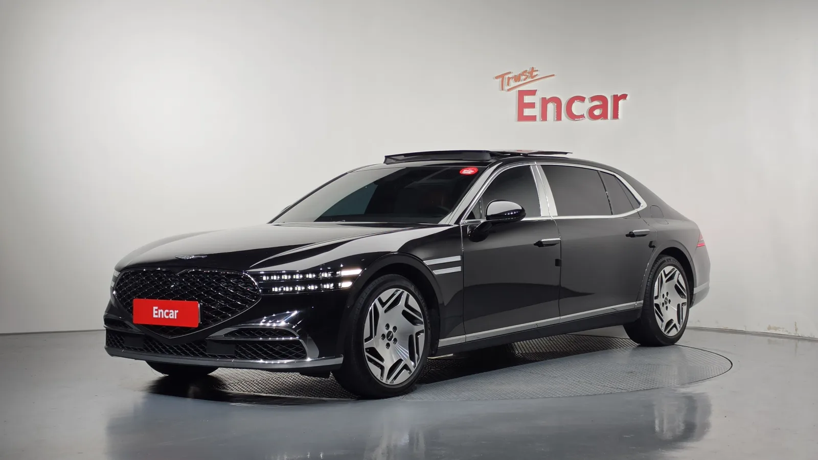 2023 Genesis G90