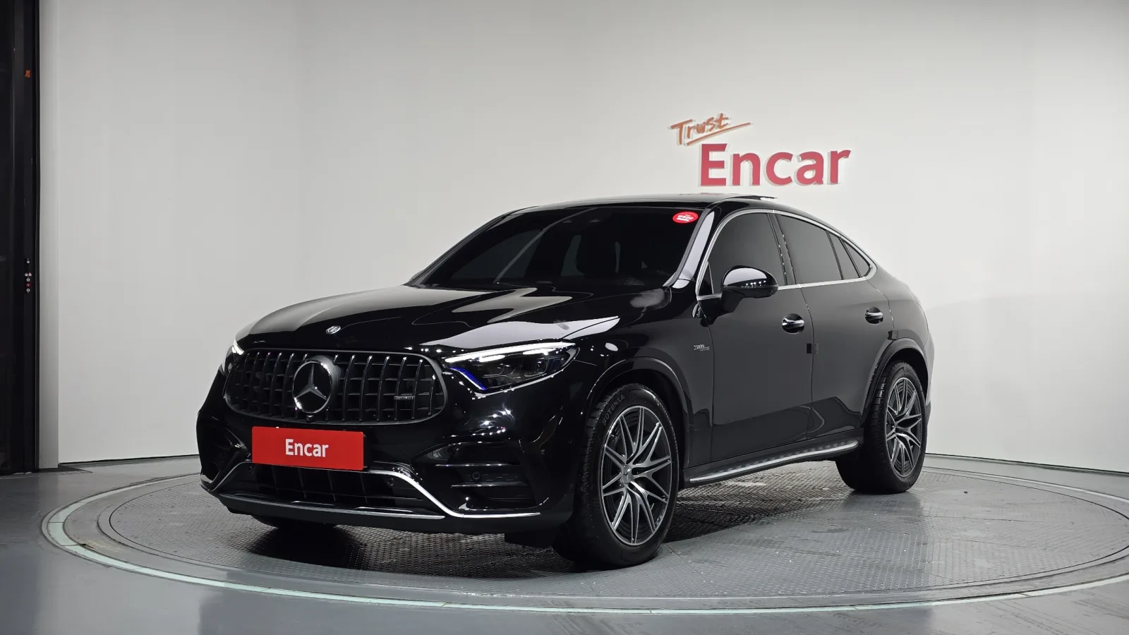 2025 Mercedes-Benz GLC-Class