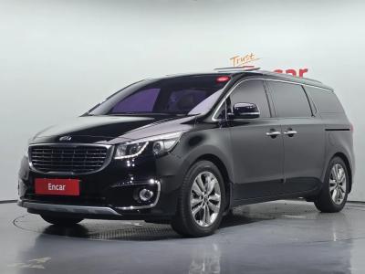 2015 Kia Carnival