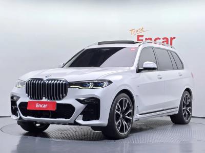 2021 BMW X7