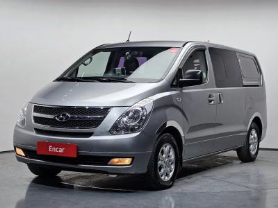 2016 Hyundai Starex