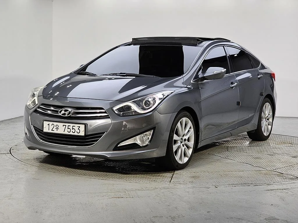 2012 Hyundai i40