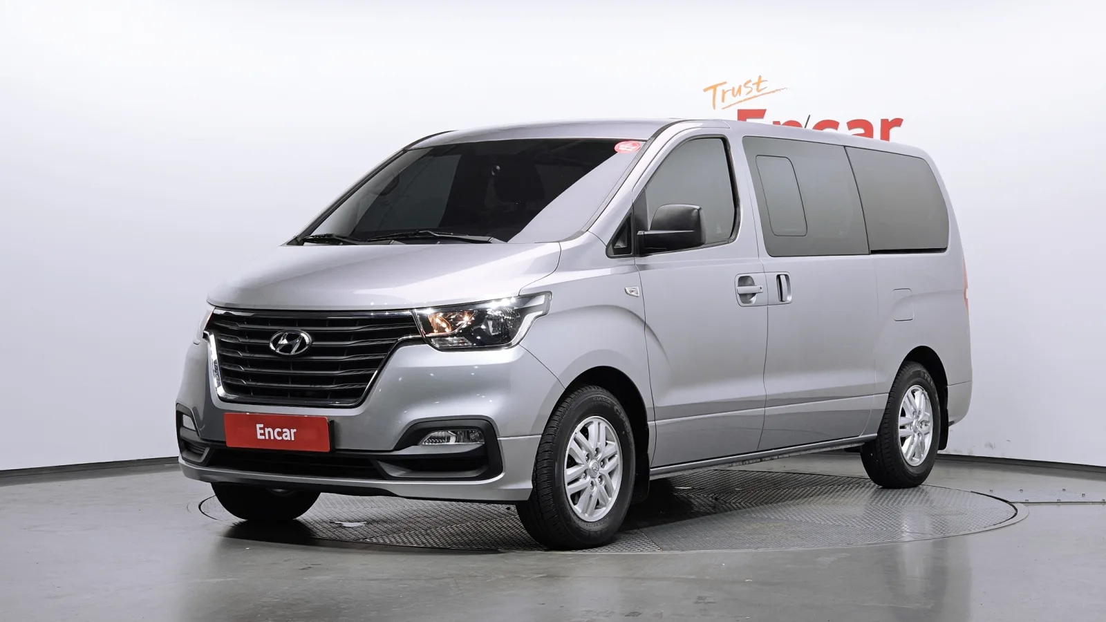 2019 Hyundai Starex